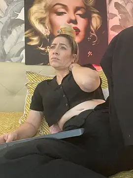 viktoria_davis_'s Live XXX Chat