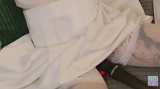 XXX chat uživo modela Queen_of_tease