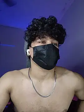 Chat XXX en directo de roxiii_