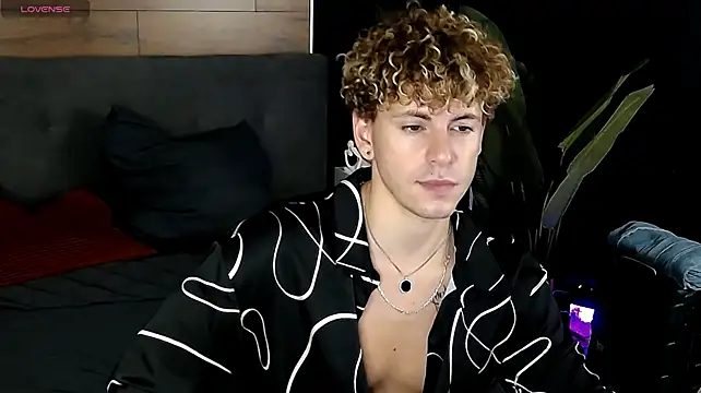 ConnorBlake Live XXX-chat