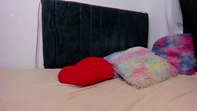 QueenLia's Live XXX Chat
