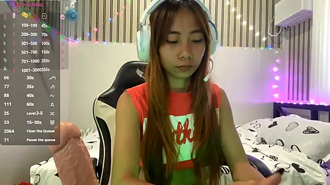 PiaSwida's Live XXX Chat