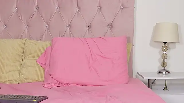 katrinaclarks Obrolan Langsung XXX