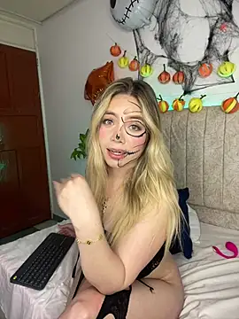 _Tiffany1n Live XXX chat