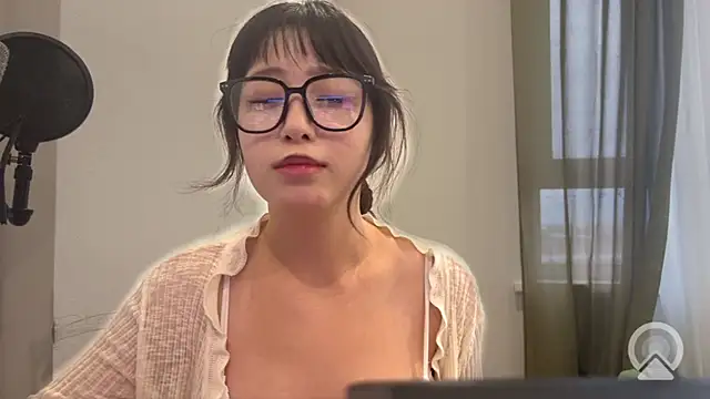 XXX chat uživo modela AlisaNaughty