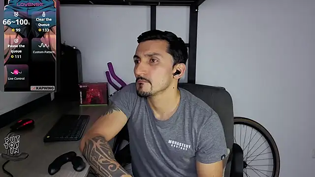 Czat XXX na żywo – Marck_Muscle