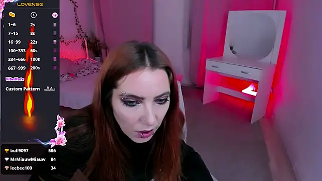 Deca_dance – Naživo XXX chat