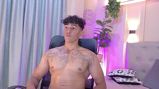 daniel_biign Live XXX chat