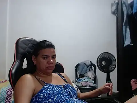 Adriana_0312 Live XXX-chat