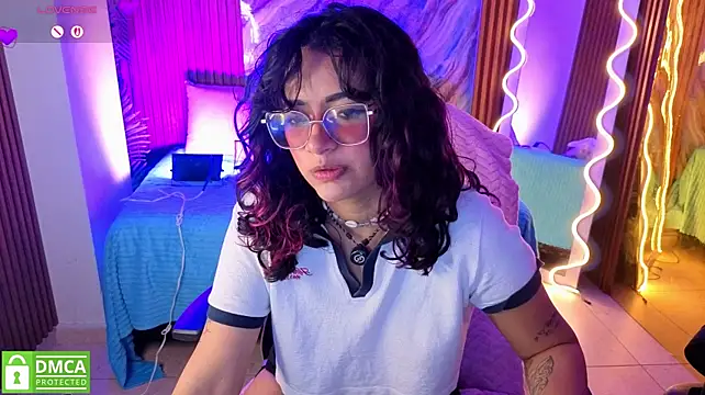 kristen_tay XXX чат на живо