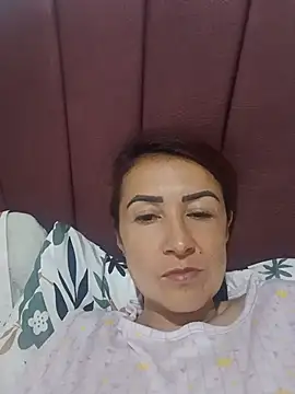 XXX chat uživo modela Rouss_Castillo