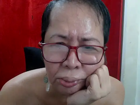 XXX chat uživo modela radar777