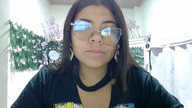 XXX chat uživo modela Kimmy_kimmy_
