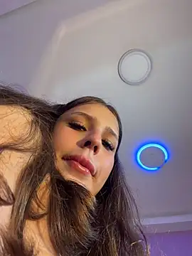 XXX chat uživo modela ValeriaAguilar