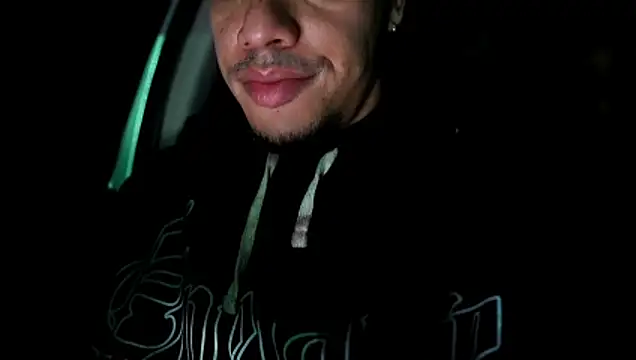 AlphaMasterXxx Live XXX-Chat