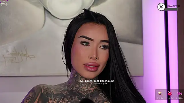 XXX chat uživo modela belllbonniie