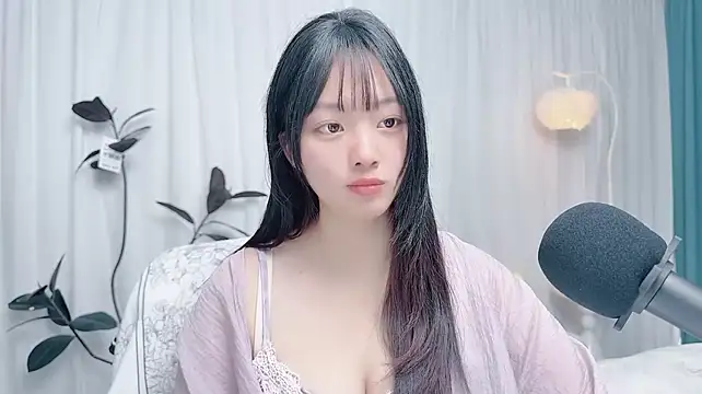 XXX chat uživo modela Winnie666999