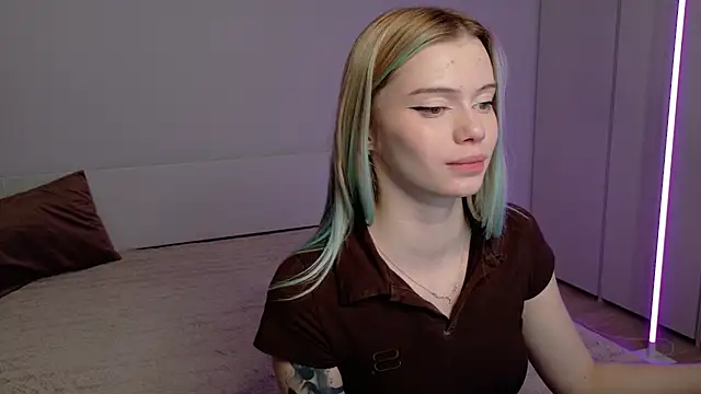 XXX chat uživo modela i_sweet_bunny_