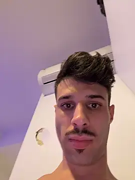 slaamdopee 现场XXX聊天