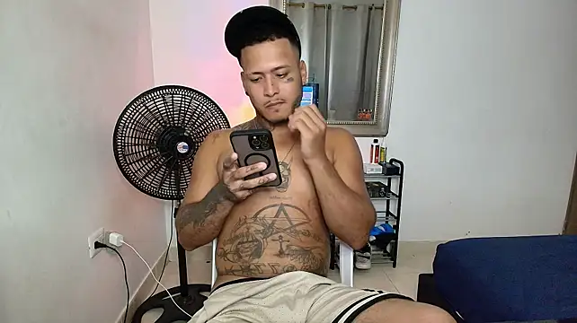 crow_black00 라이브 XXX 채팅