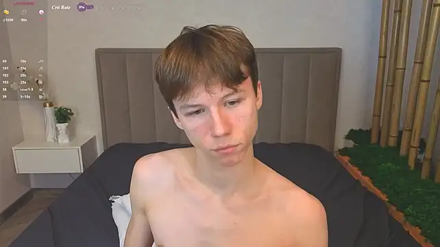 Chat XXX en directo de cuMte_boy