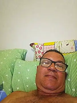 Chat +18 de ariclendes ao vivo
