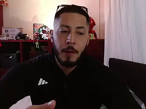 Spilios_low – Naživo XXX chat