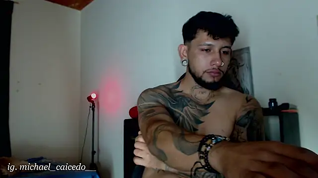 Chat +18 de Jacob_z666 ao vivo