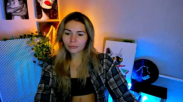 Chat XXX en directo de LoraBoyar