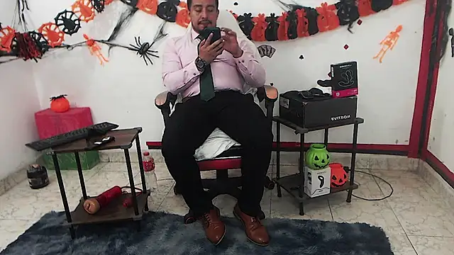 XXX chat uživo modela KalethBigDick