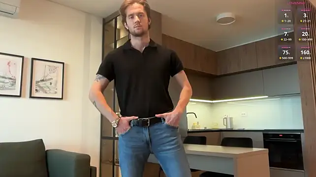 Онлайн чат XXX cute_mark