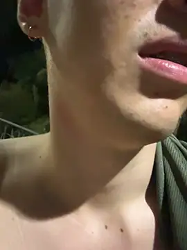Chat +18 de Liam_Moss ao vivo