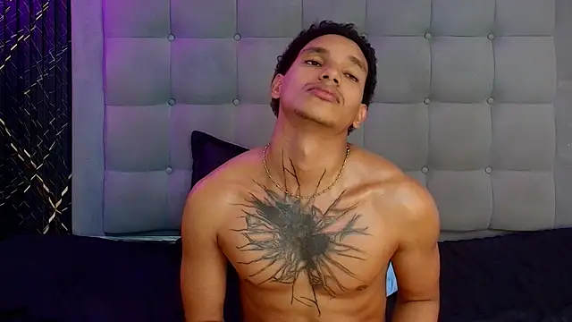 Chat XXX en directo de kai_storm77