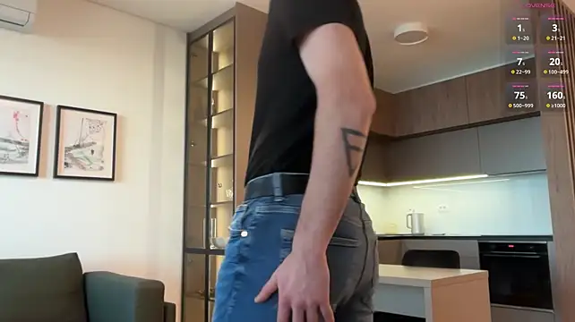 צ'אט XXX בשידור חי של cute_mark