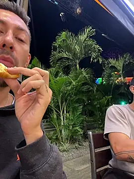 XXX chat uživo modela dantedesirexx