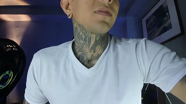 Travisttanner28 Webcam-Show
