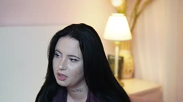 AdelineMoon Chat XXX live
