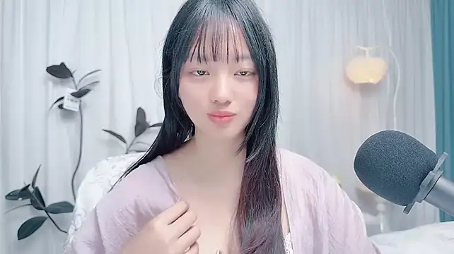 XXX chat uživo modela Winnie666999