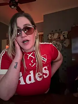 Czat XXX na żywo – Granlady7