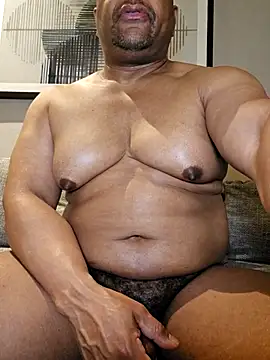 carmeldaddy1's Live XXX Chat