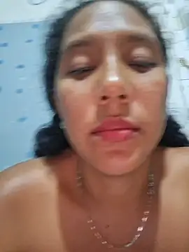 emily_fox01 Chat XXX live
