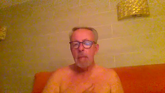 Chat XXX en directo de tuggy59
