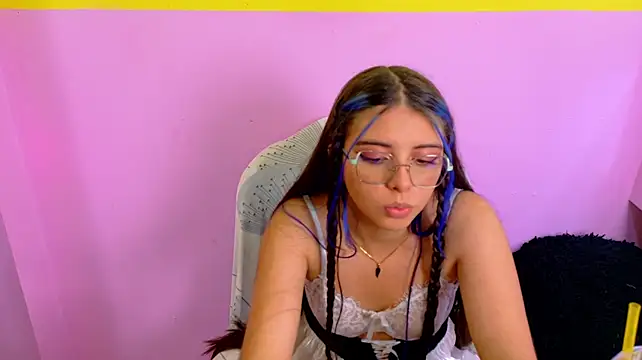 Kyomi_Hunt's Live XXX Chat