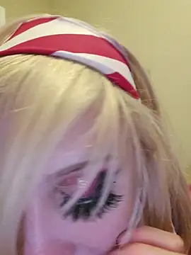 AmethystFoxx Chat XXX live