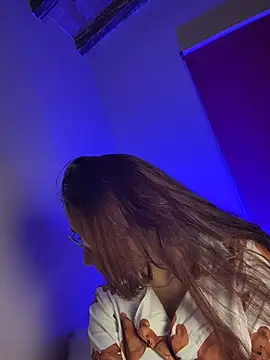 XXX chat uživo modela Mine_Velvet