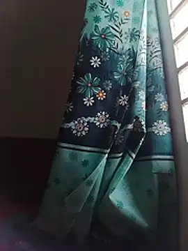 XXX chat uživo modela Mona_Vabi
