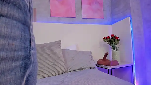 XXX chat uživo modela IsisJames_