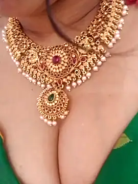 XXX chat uživo modela Komal_Bhabhi4u