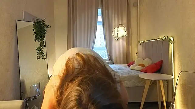 XXX chat uživo modela Milf_Tea