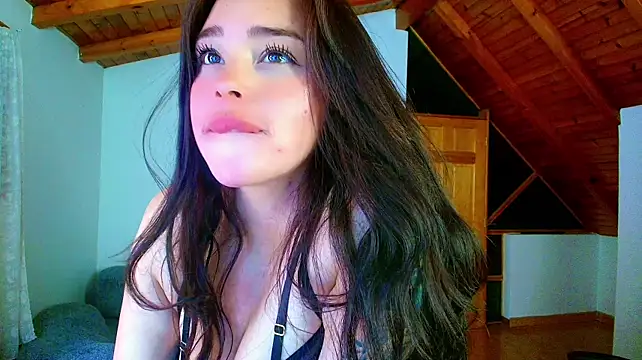 XXX chat uživo modela nicolthompsonn